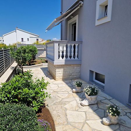 Cosy Villa Near The Beach Zadar Extérieur photo