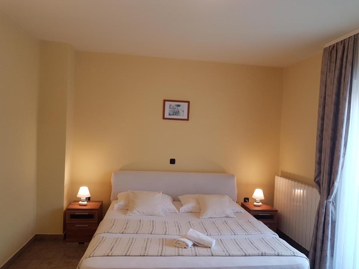 Cosy Villa Near The Beach Zadar Extérieur photo