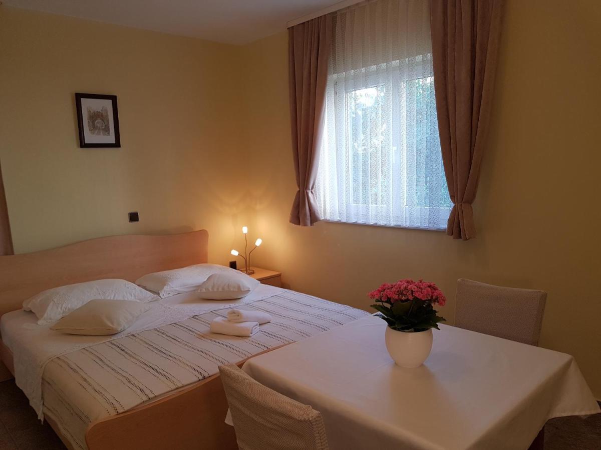 Cosy Villa Near The Beach Zadar Extérieur photo